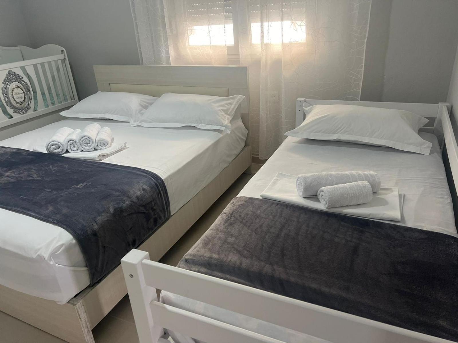 Twins Apartment Përmet Eksteriør bilde